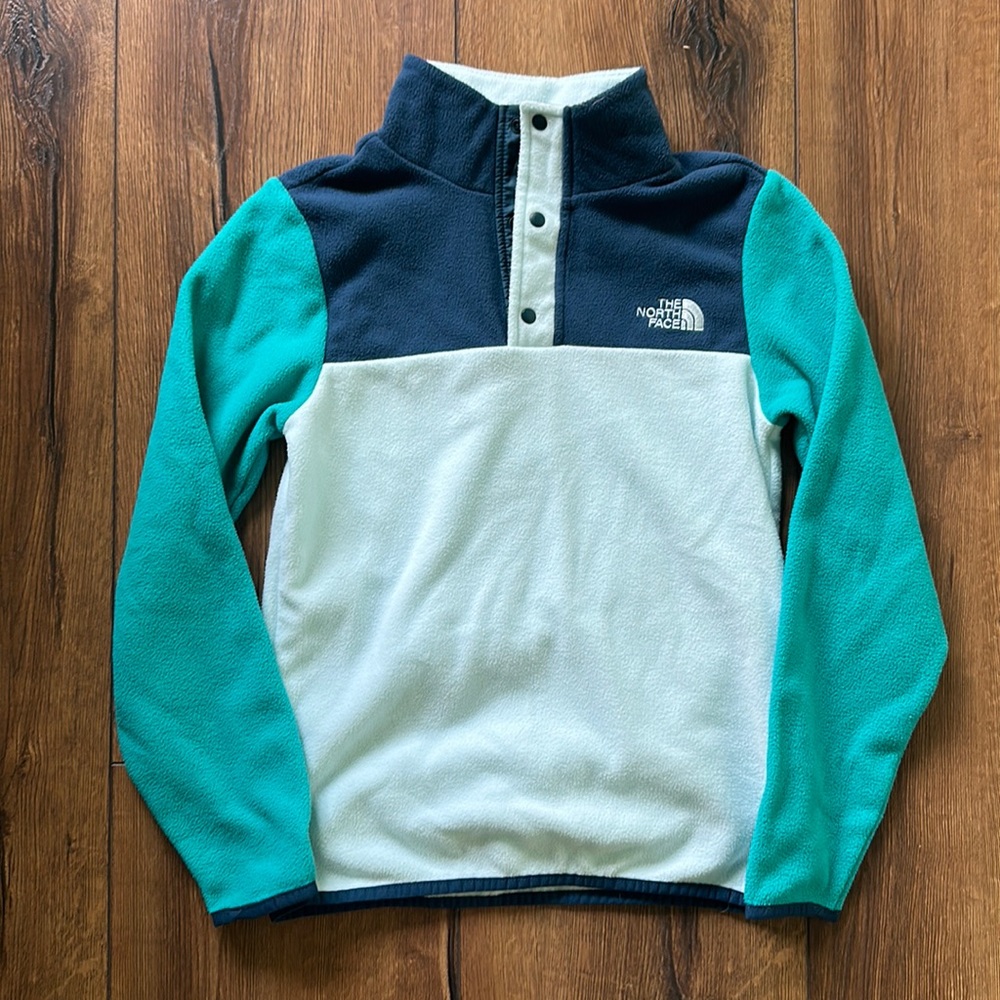 Girls North Face Sweatshirt